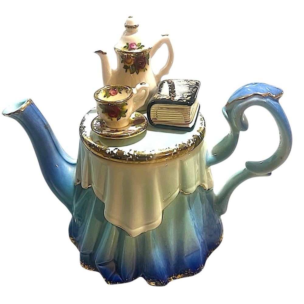 Royal Albert Old Country Roses Mini Novelty Teapot